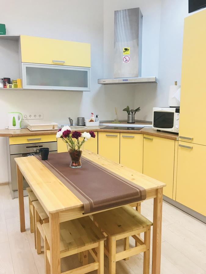 Laisves Avenue Hostel "Easy Kaunas" Kültér fotó